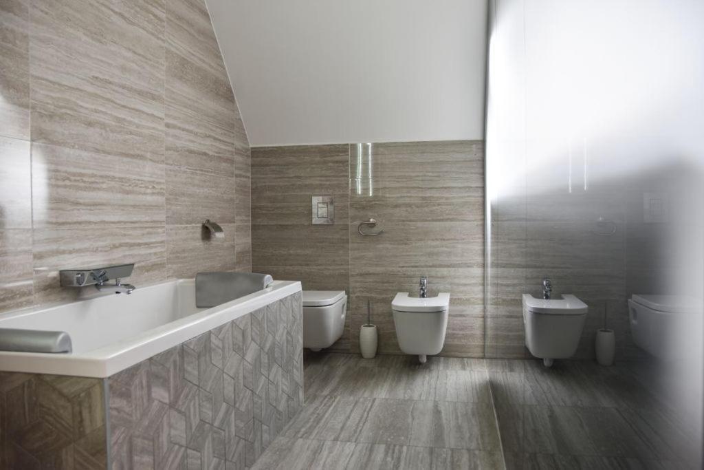 Jacuzzi Roofterrace Luxury Over The Opera Apartament Budapesta